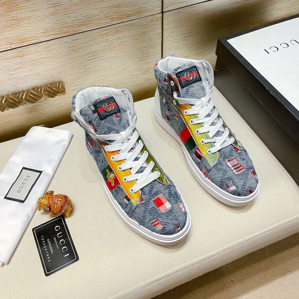 Alternative view of Gucci Men’s Basket Jean’s High Top With Bee Sneaker Blue