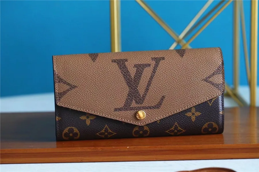 Louis Vuitton Sarah