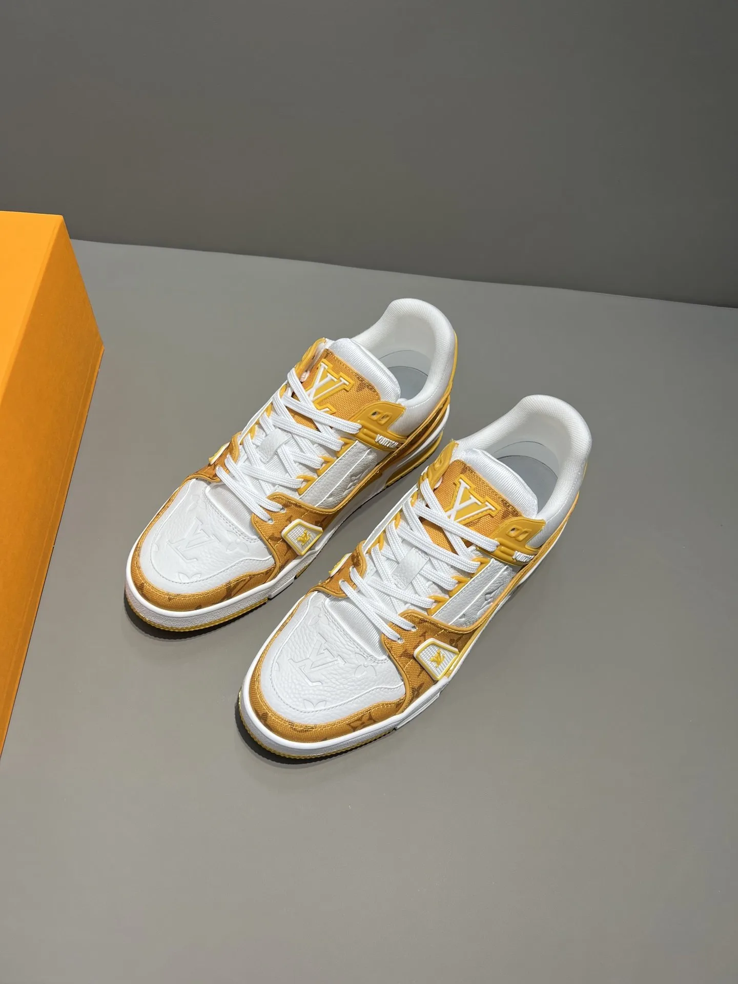 Louis Vuitton Trainer