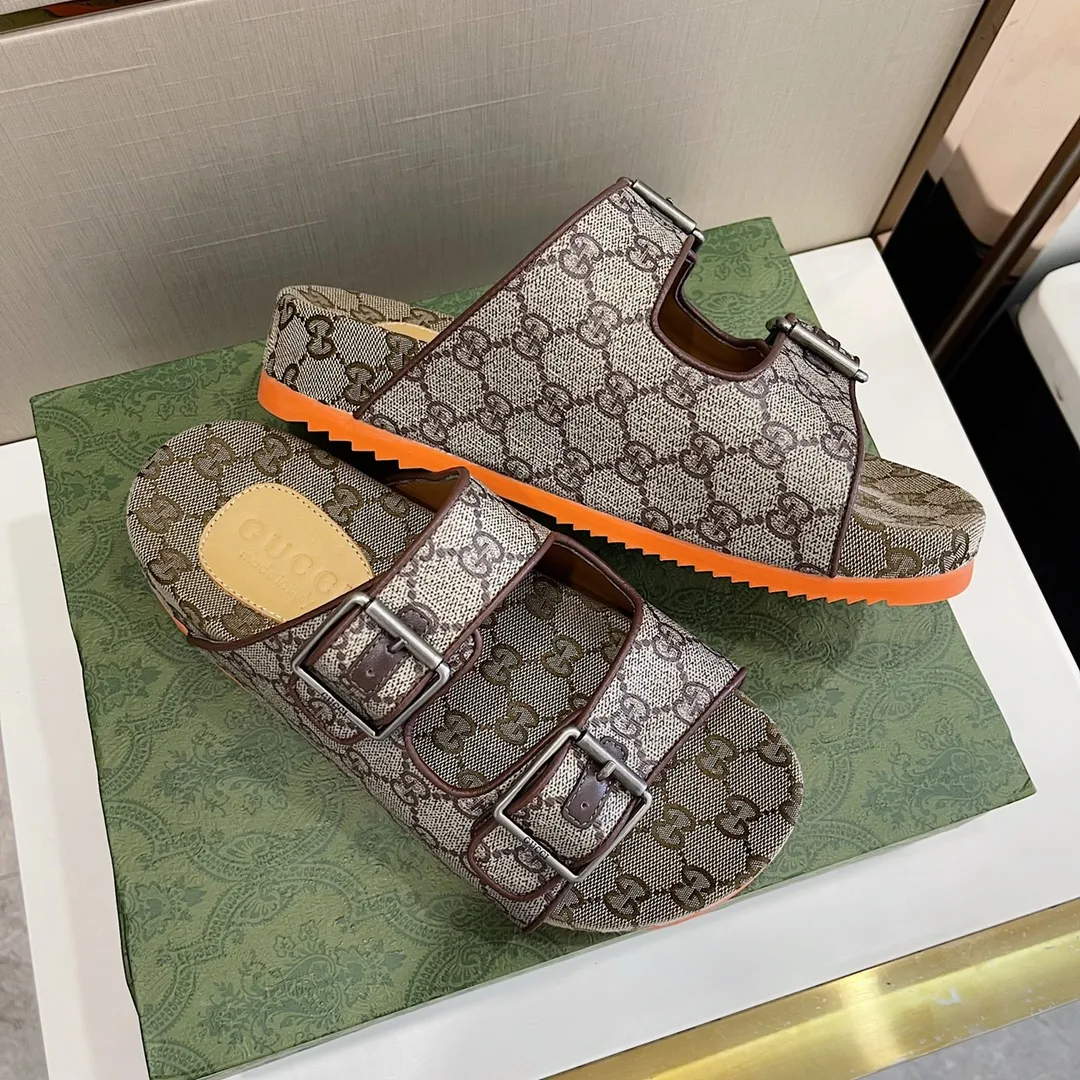 Gucci Women’s Slide Sandal With Straps Beige And Grey - Image 3