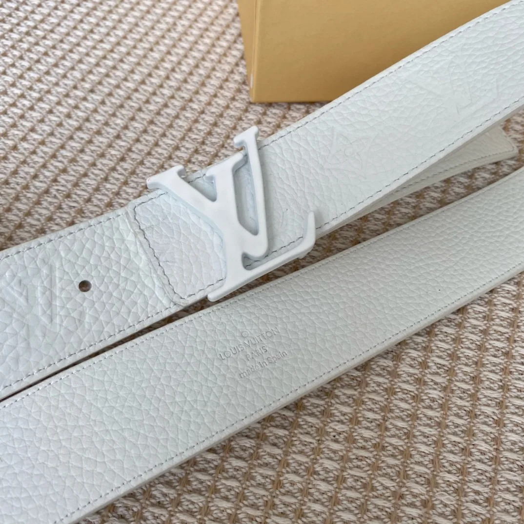 Louis Vuitton Iconic Reversible LV Belt White LV Women - Image 4