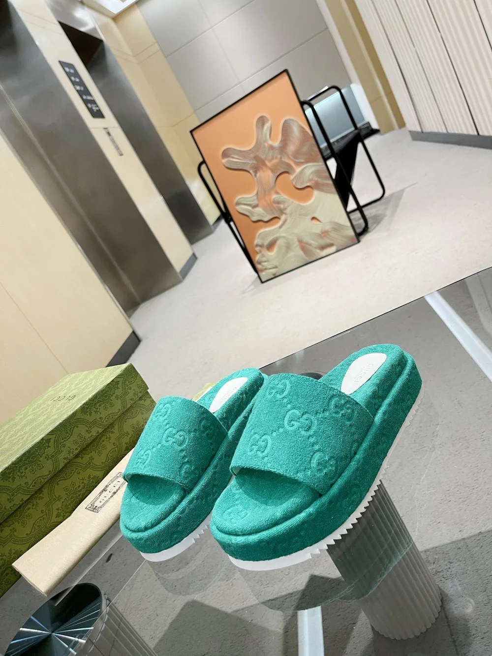 Alternative view of Gucci Women’s GG Platform Sandal Turquoise
