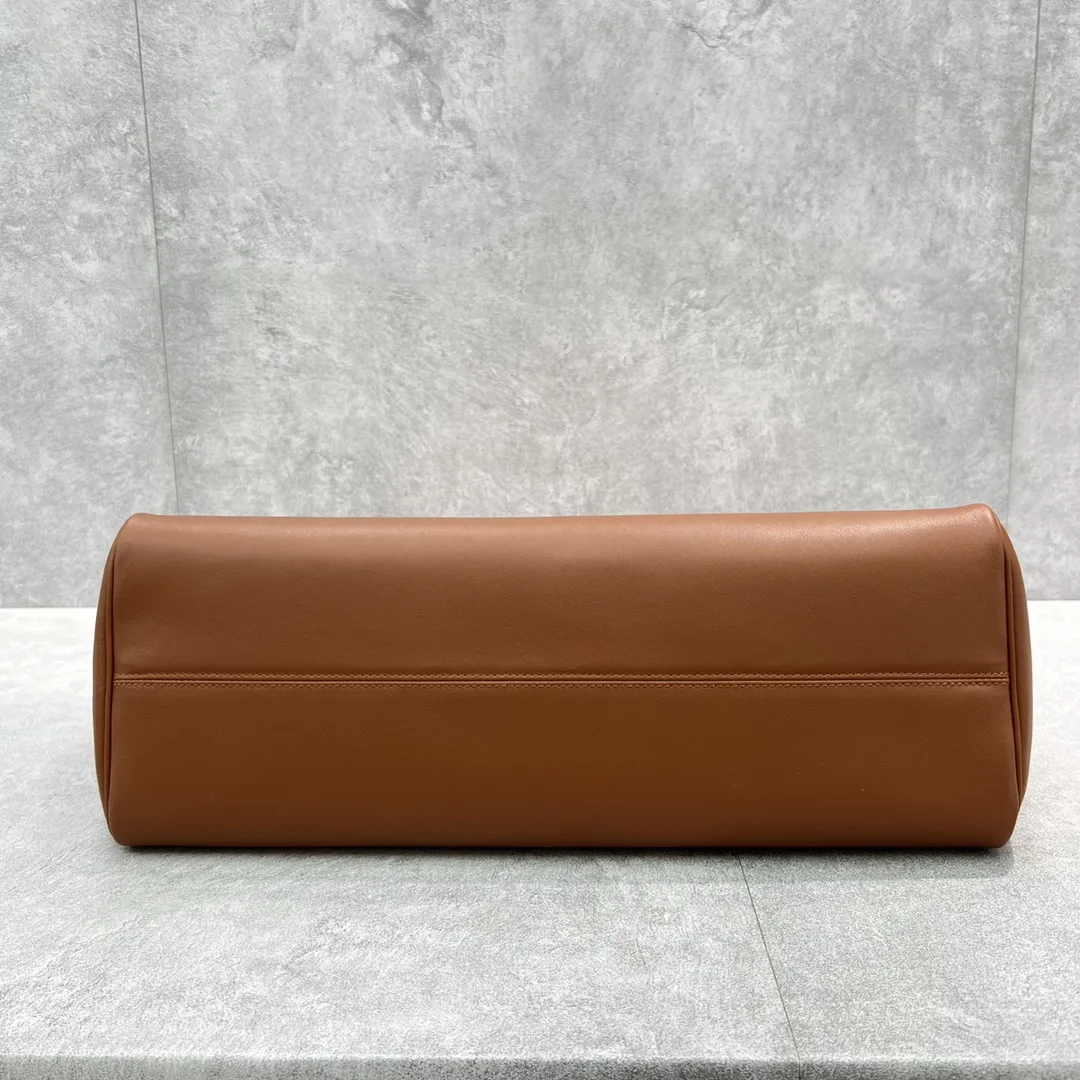 Celine Cabas Drawstring Cuir Triomphe Tan / .04LU - Image 4