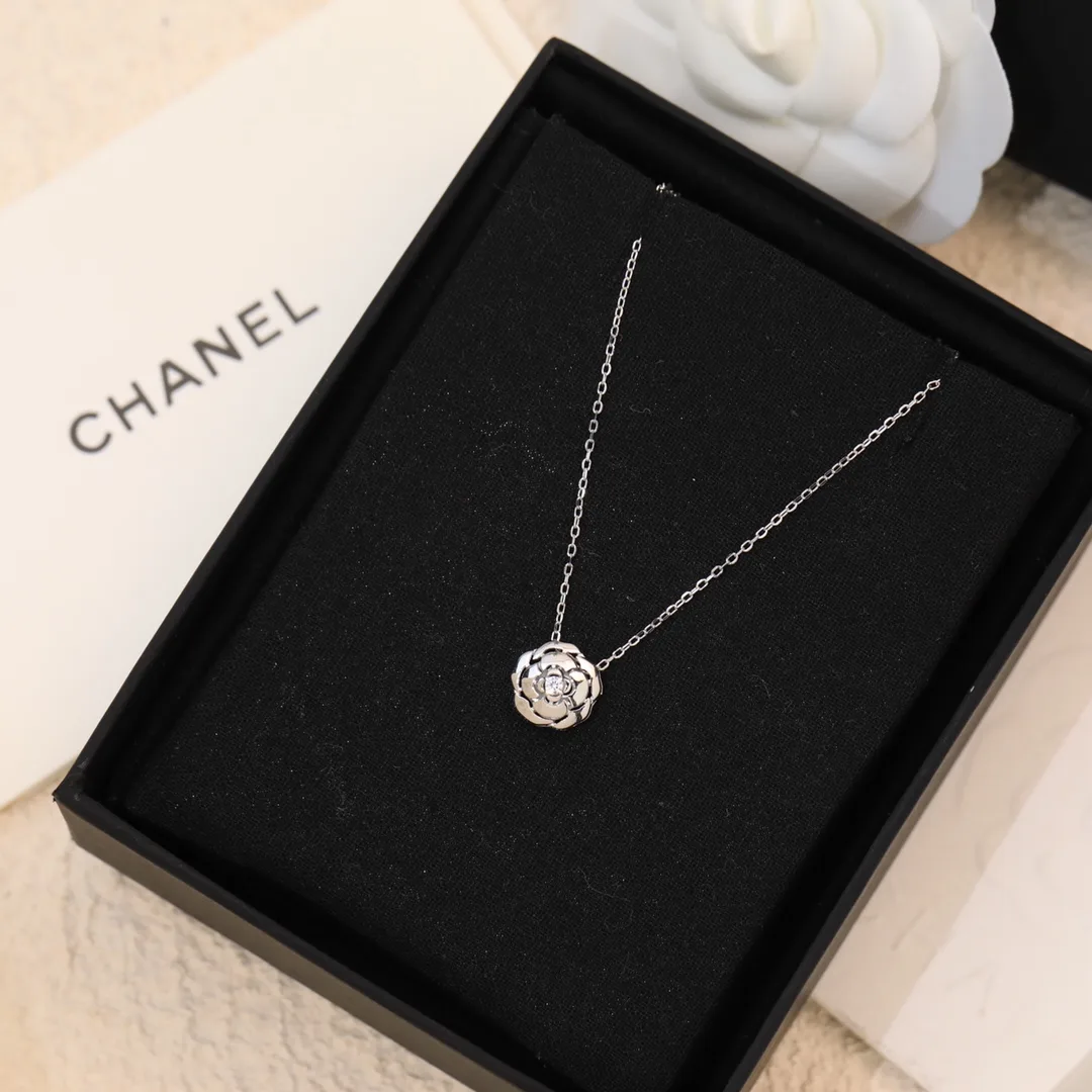 Chanel Extrait De Camélia Necklace Silver Tone - Image 2