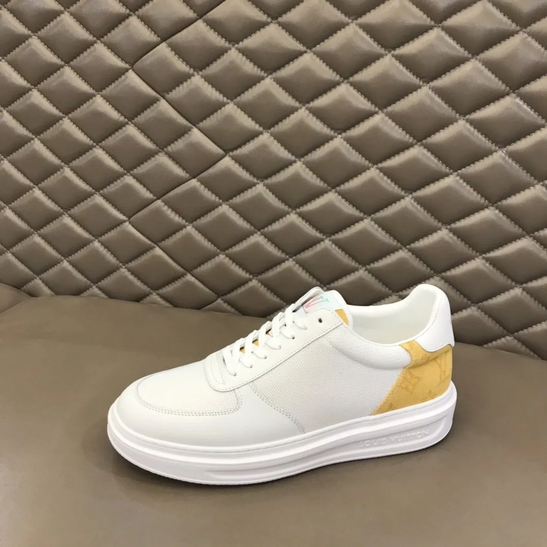 Louis Vuitton Rivoli Sneaker Monogram Metallic Canvas White/Yellow - Image 4