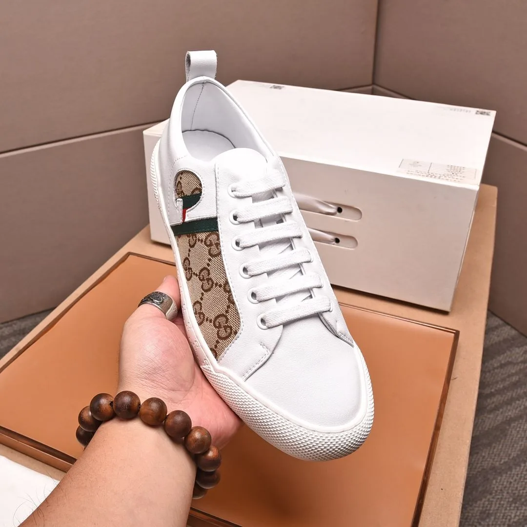 Gucci Men’s GG Sneaker With Web White And Beige - Image 4