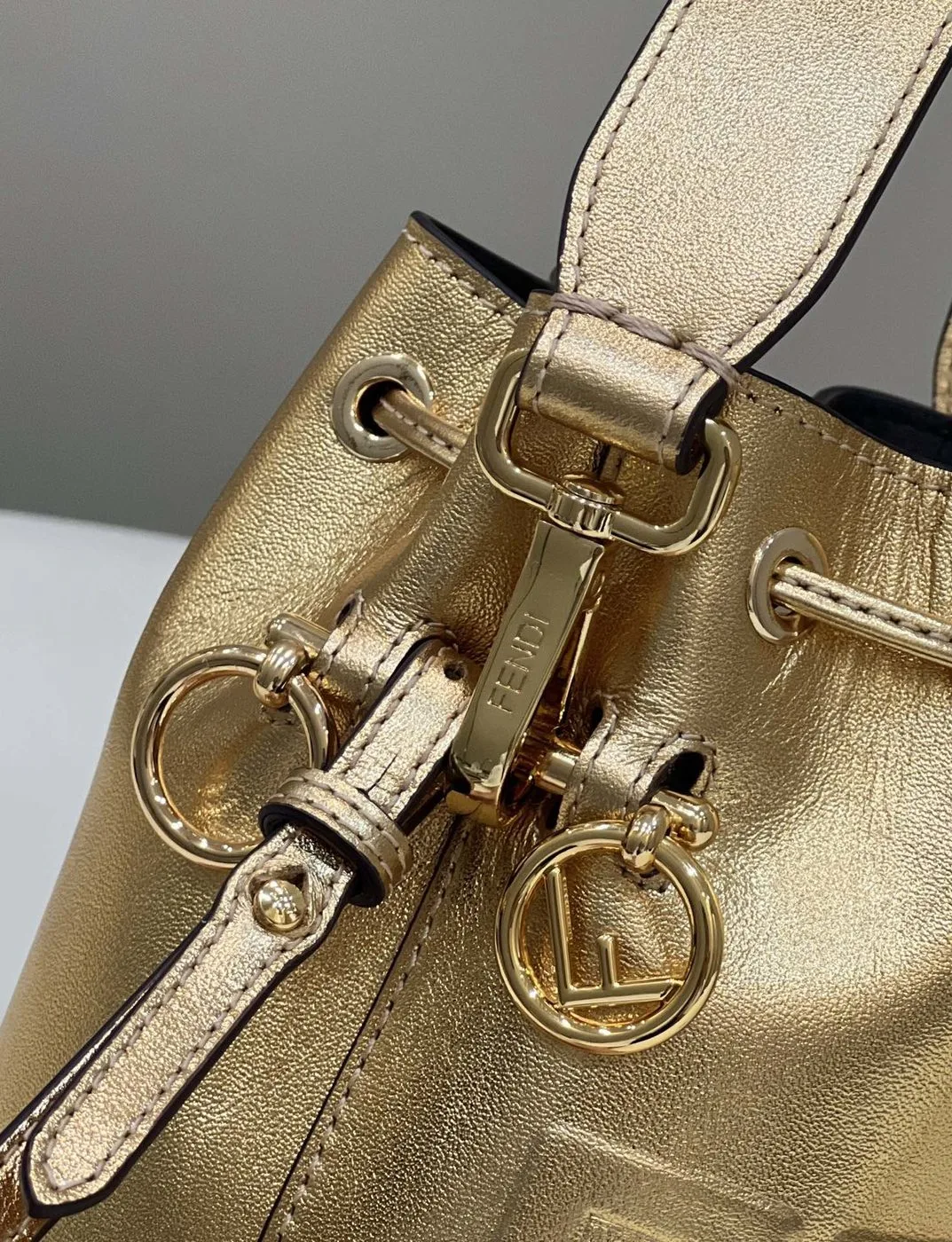 Alternative view of Fendi Mon Tresor Gold