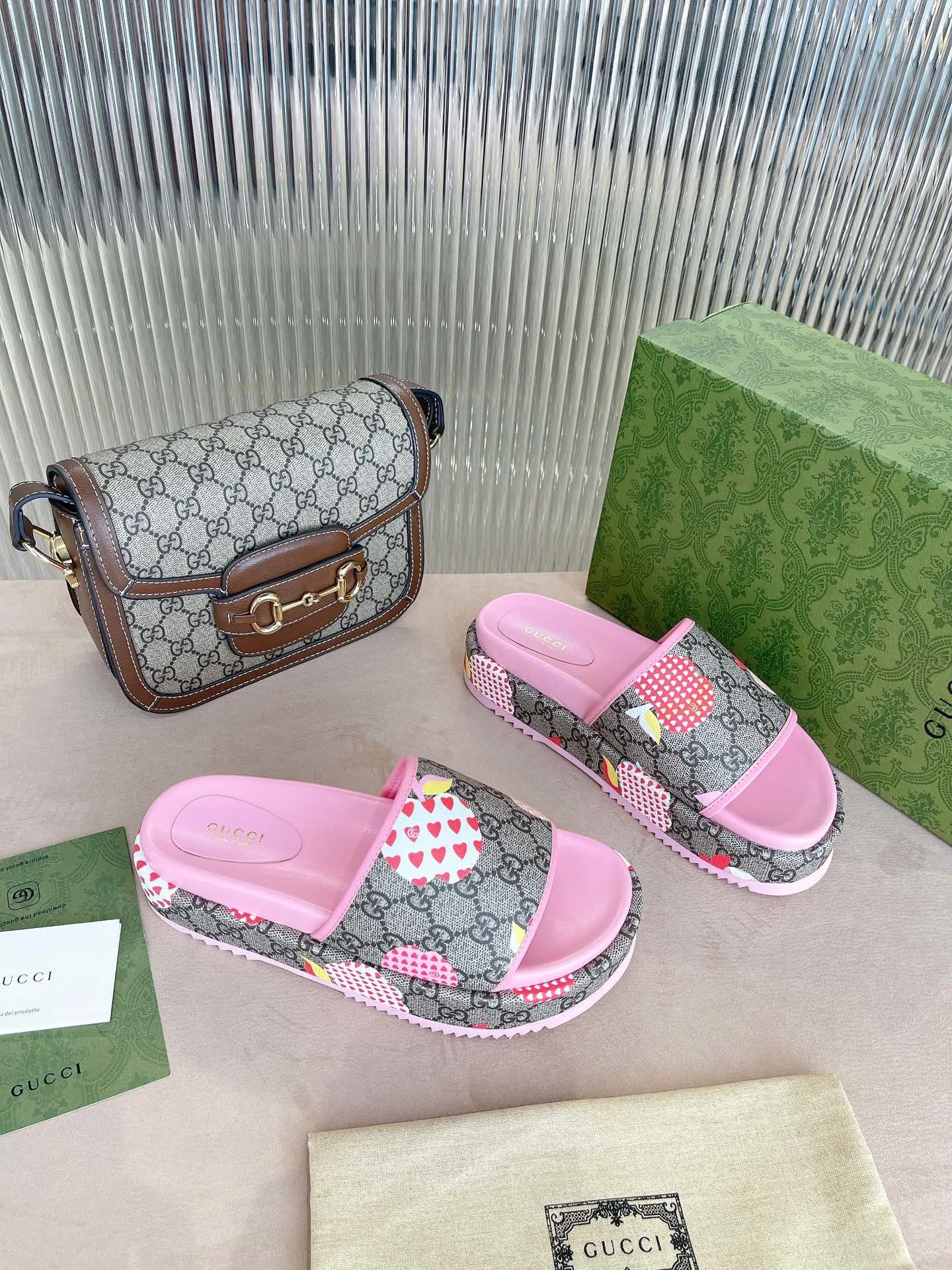 Gucci GG Blooms Supreme Floral Slide Sandal By Canvas Fabric Pink - Image 7