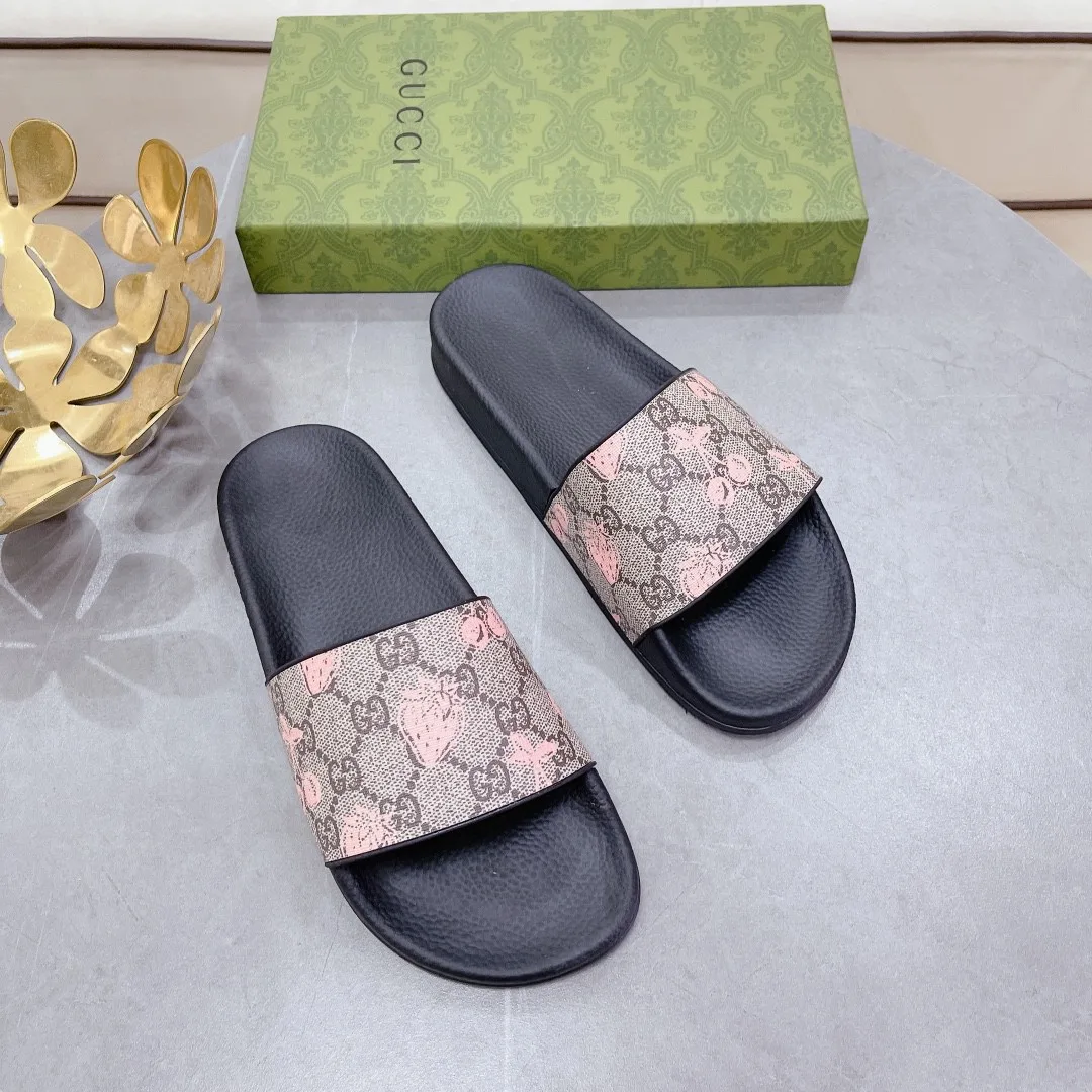 Gucci Women’s GG