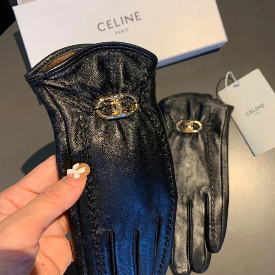 Celine Triomphe Gloves In Black - Image 6
