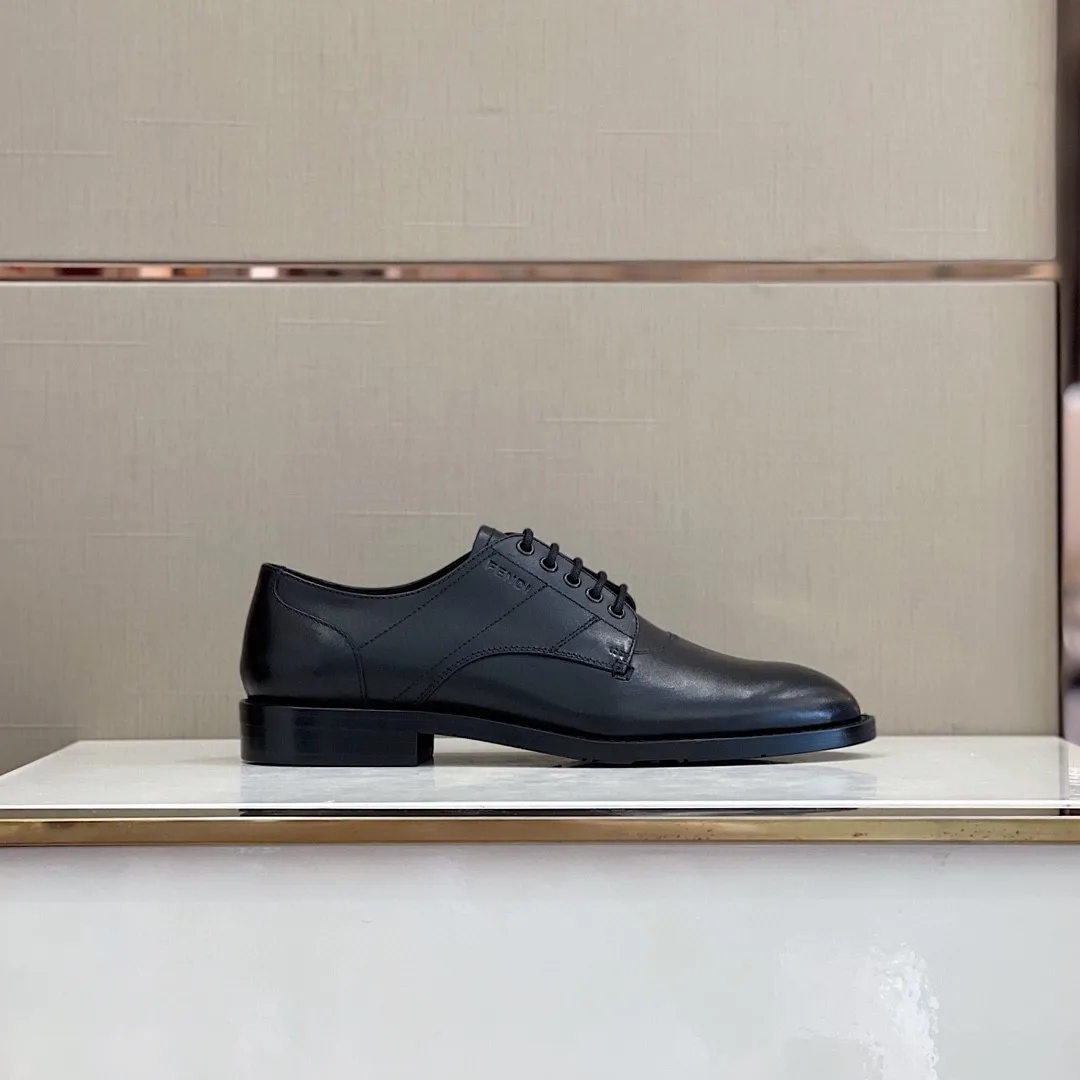 Fendi Force Matte Black Shoes - Image 3