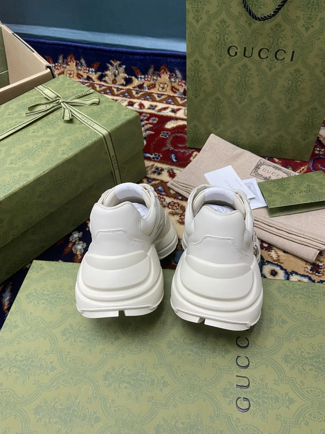 Gucci Men’s Rhyton Sneakers With Logo 1921 Gucci White Ivory - Image 4