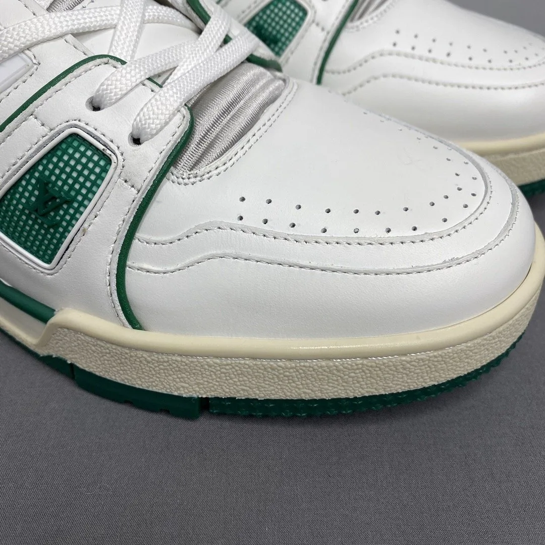 Louis Vuitton Trainer Sneaker Mix Of Materials White/Green - Image 5