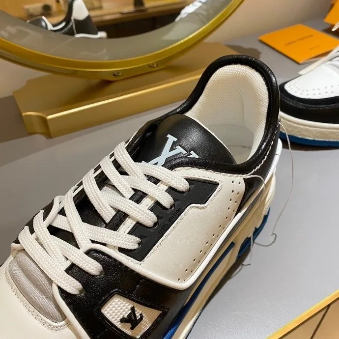 Louis Vuitton Trainer Sneaker Black/White Virgil Abloh - Image 6