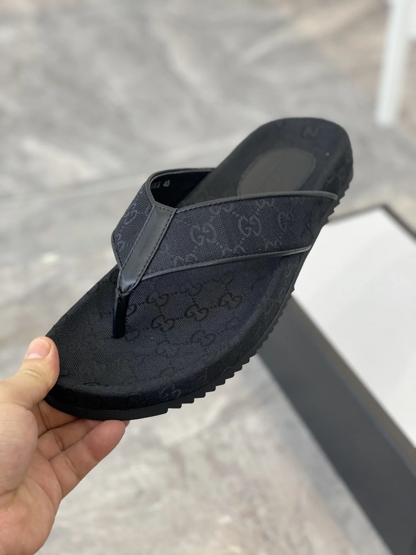 Alternative view of Gucci Men’s GG T-Strap Slide Sandals Black