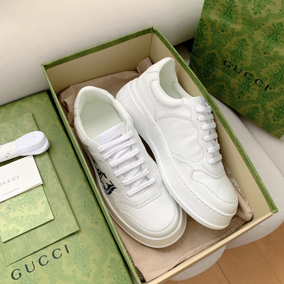 Gucci Sneaker White With Gucci Print 1XL10 - Image 4