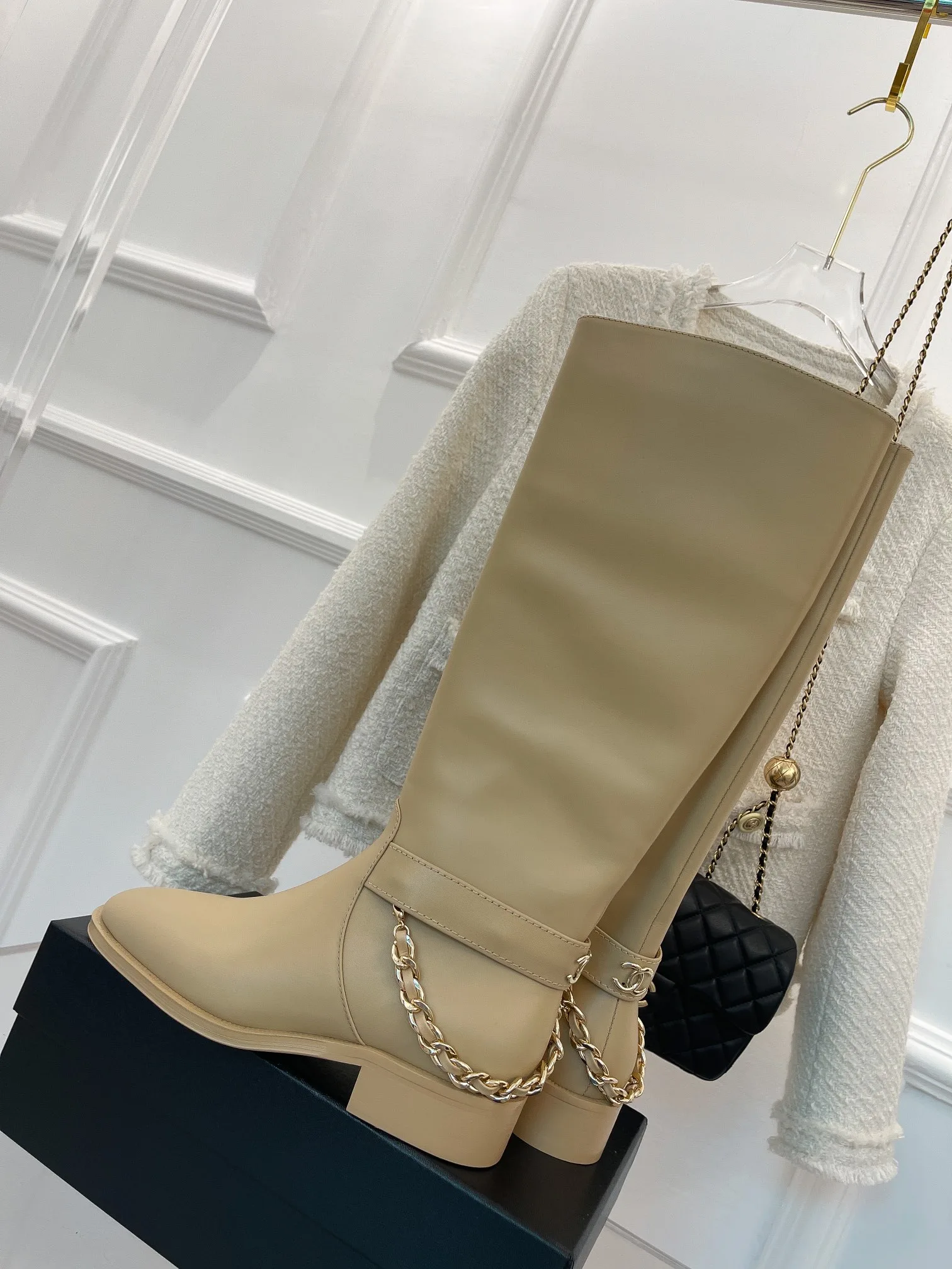 Chanel Ankle Boots With Chain Beige / - Image 4