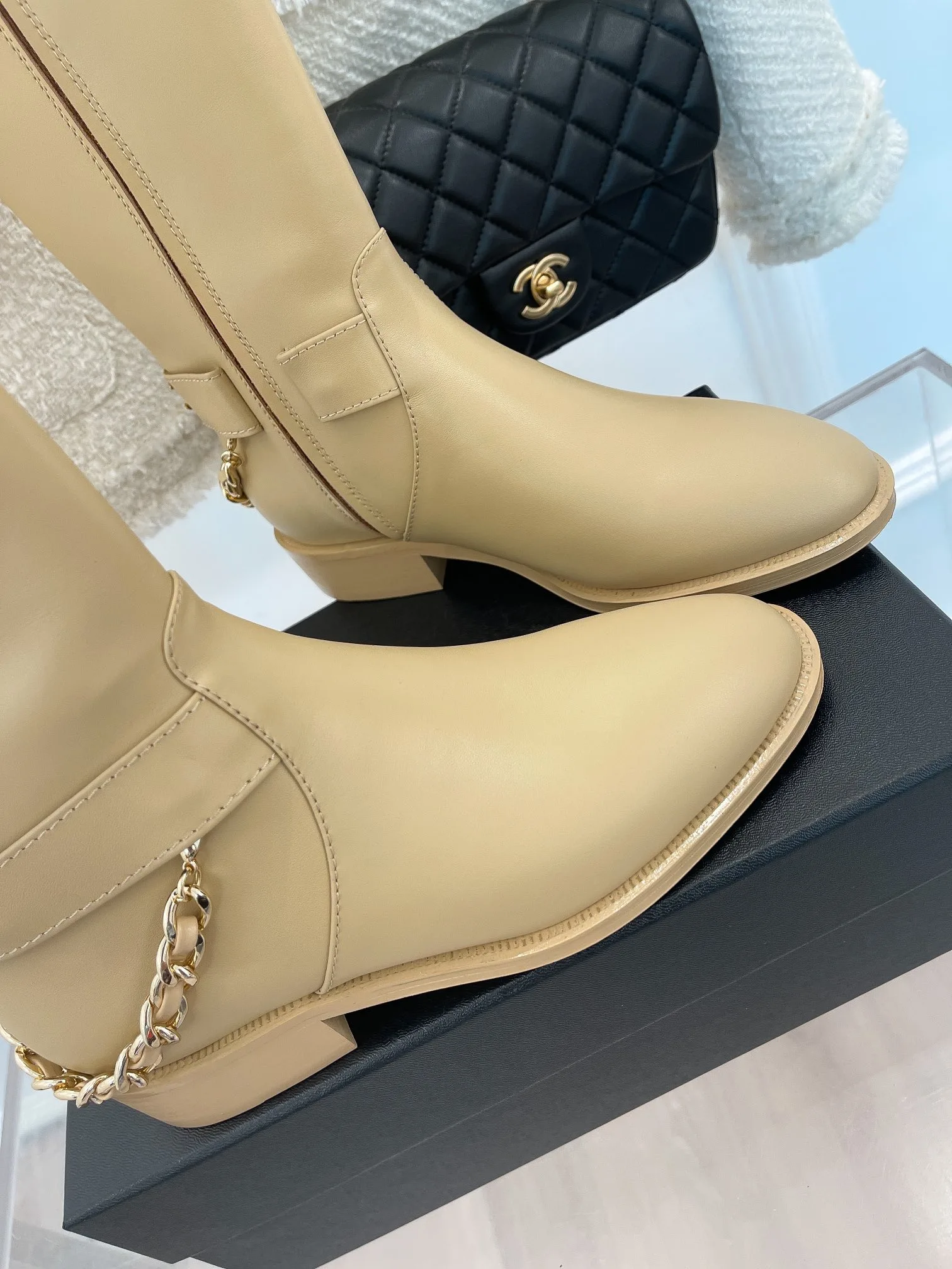 Chanel Ankle Boots With Chain Beige / - Image 3