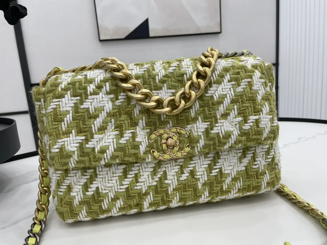 Alternative view of Chanel 19 Large Handbag Gold Hardware Green