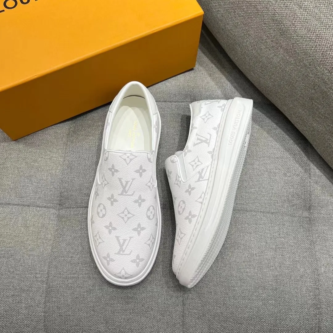 Louis Vuitton Beverly Hills Slip On White - Image 4