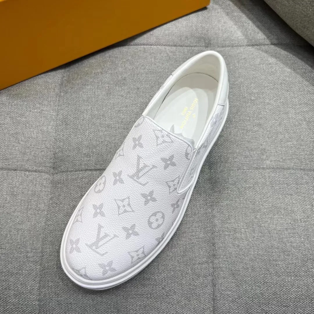 Louis Vuitton Beverly Hills Slip On White - Image 9