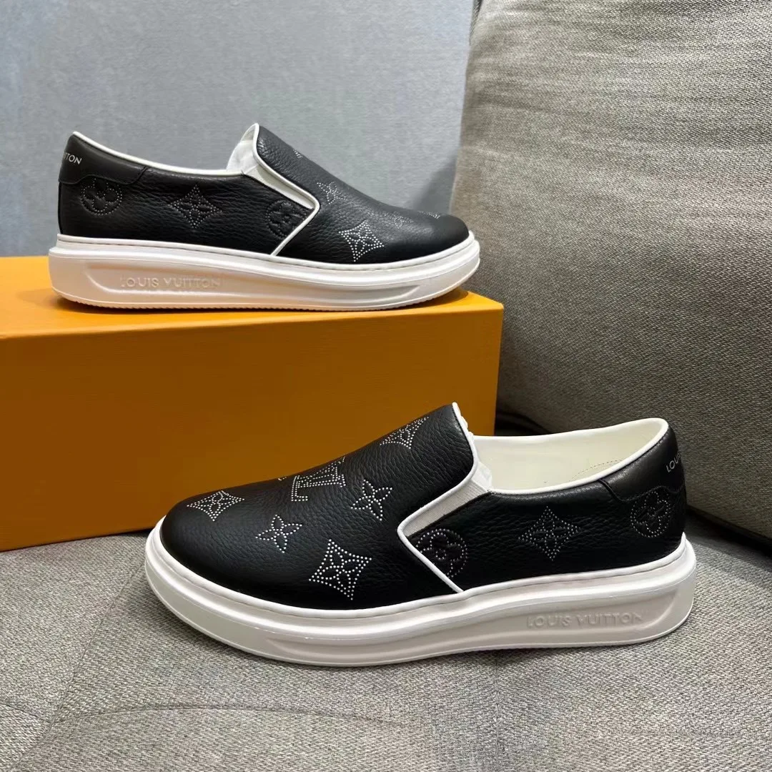 Louis Vuitton Beverly Hills Sneaker Black - Image 3
