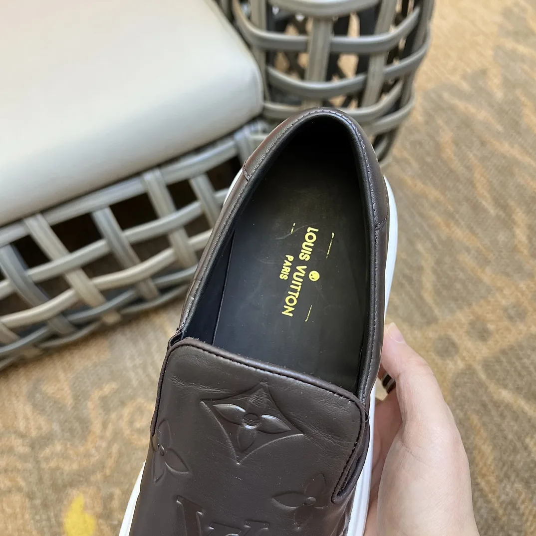 Alternative view of Louis Vuitton Beverly Hills Slip On Brown