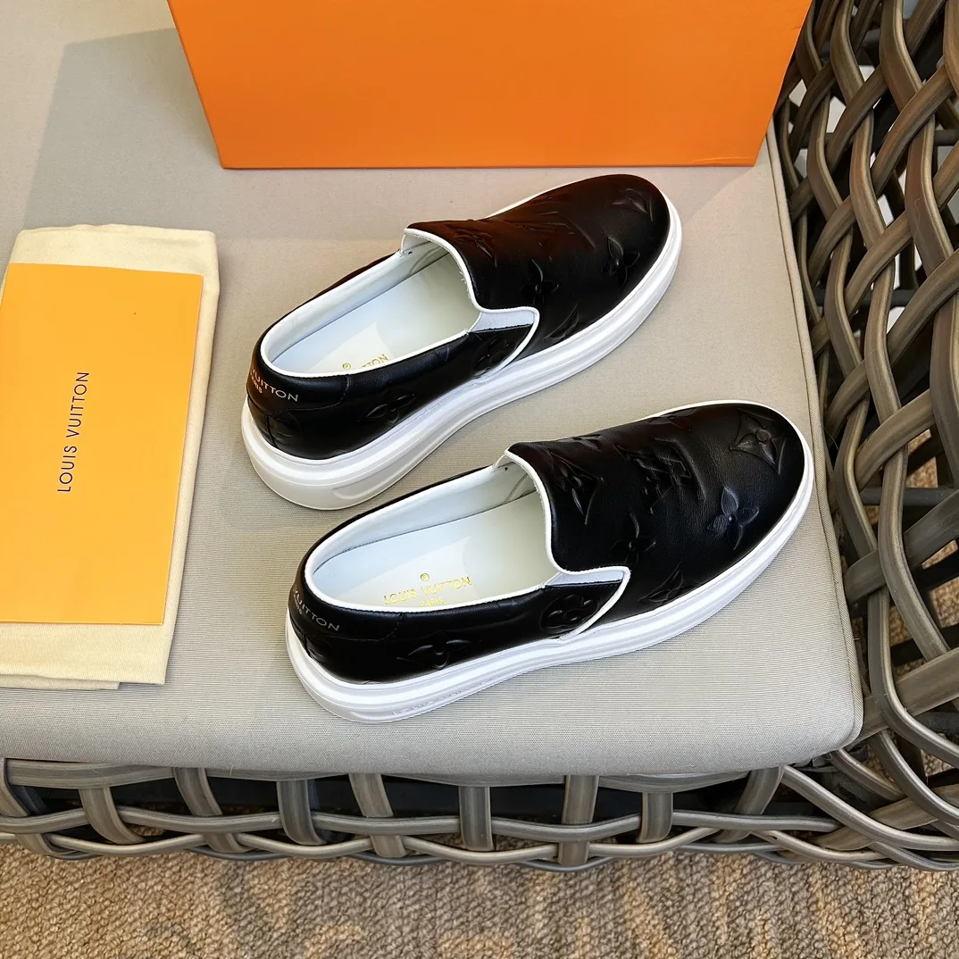 Alternative view of Louis Vuitton Beverly Hills Slip On Black 1A9ZP1