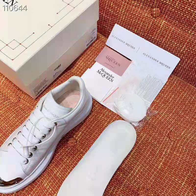 Alexander McQueen Unisex Oversized Sneaker White Calf Leather Lace-up Sneaker - image 8