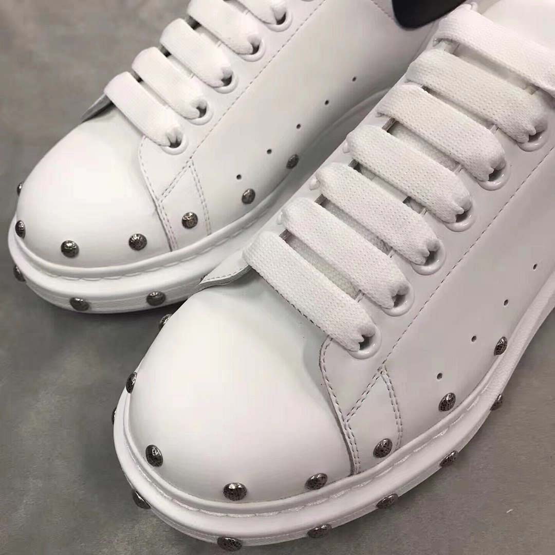 Alexander Mcqueen Men Oversized Sneaker with Silver Hammered Studs Shoes White - image 6