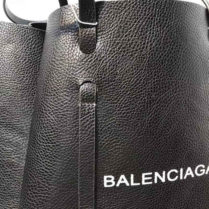 Balenciaga Everyday Tote M Calfskin with Handles-Black - image 9
