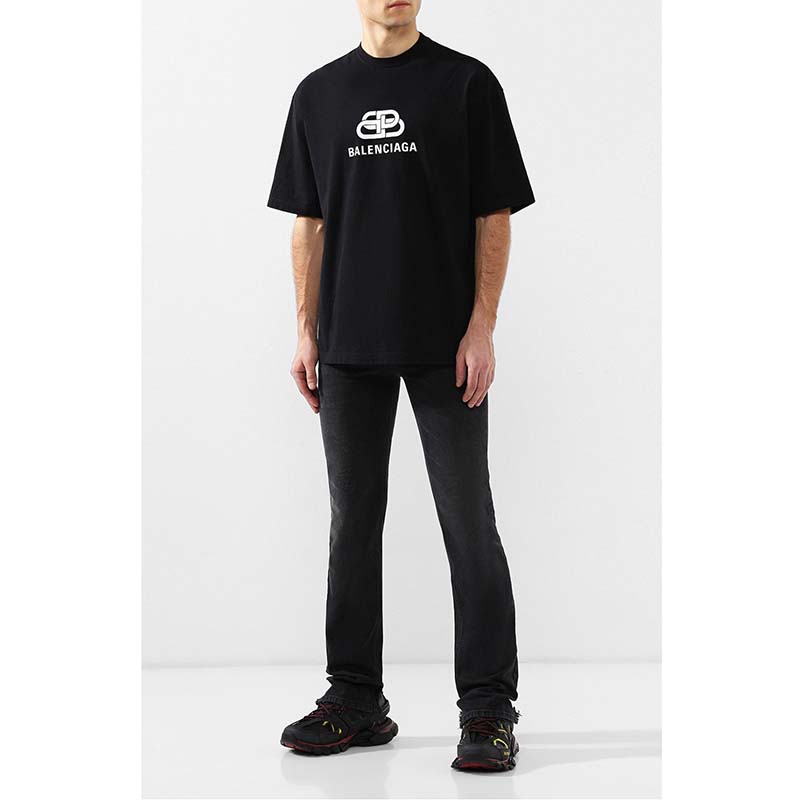 Balenciaga Men Oversized BB T-Shirt in Printed Light Jersey-Black - image 4