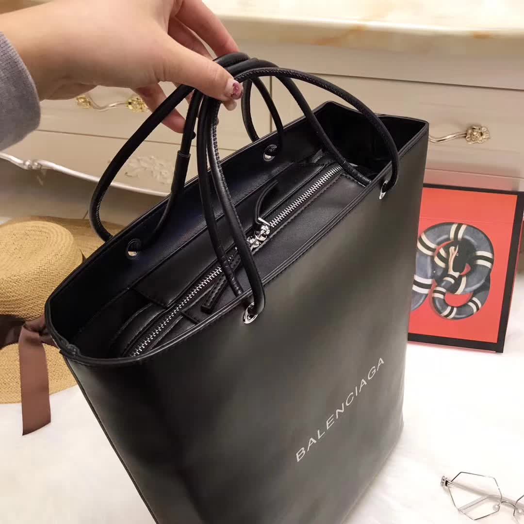 Balenciaga North-South Calfskin Shopping Bag M-Black - image 6