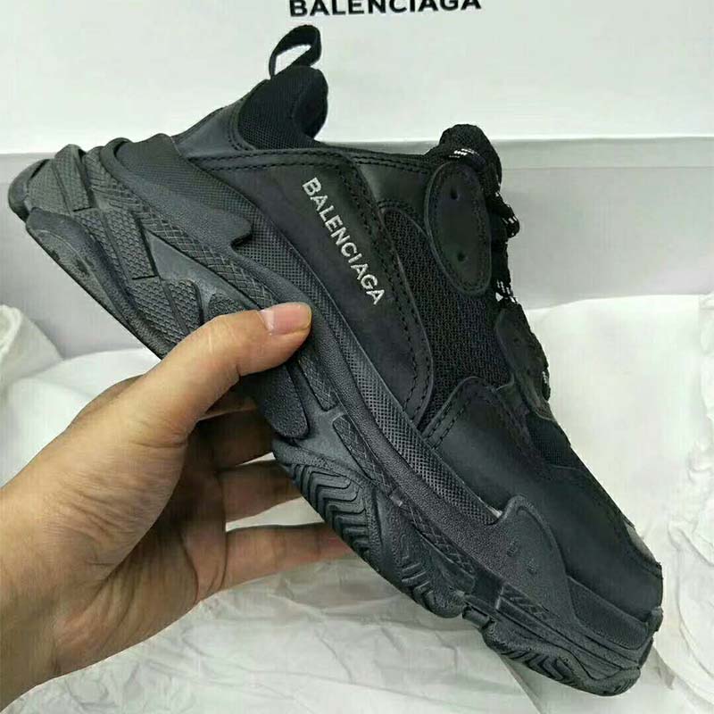 Balenciaga Unisex Triple S Trainers Oversized Multimaterial Sneakers Quilted Effect-Black - image 5