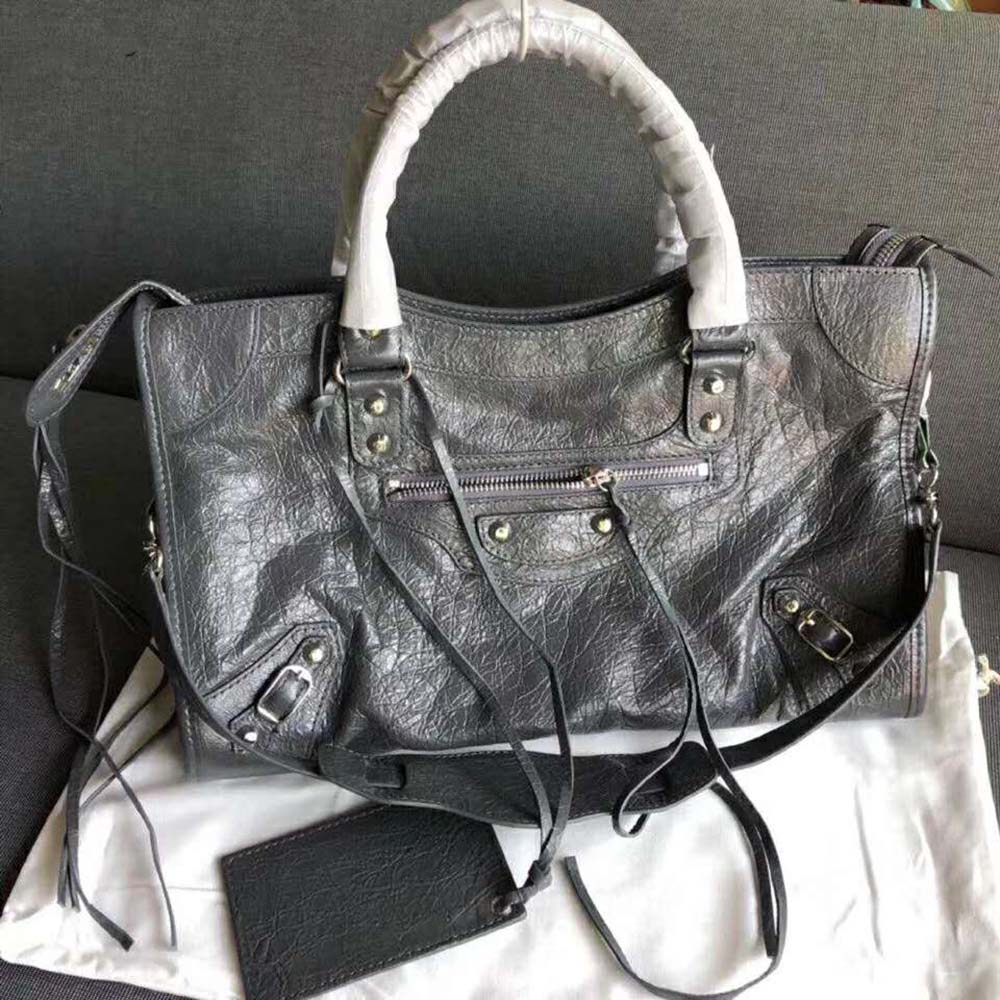Close-up of silver hardware on Balenciaga Women Classic Silver City Medium Size Lambskin Bag