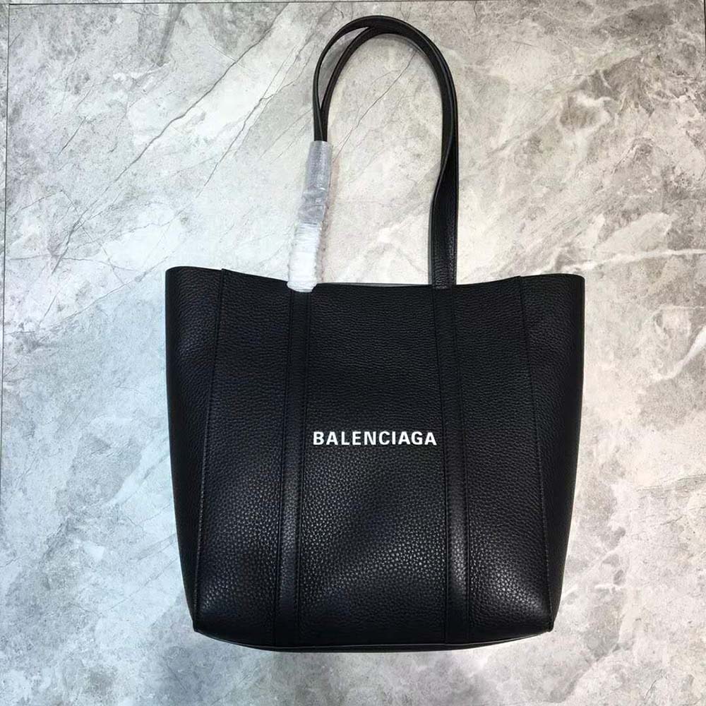 Close-up of smooth calfskin leather and silver hardware on Balenciaga Tote