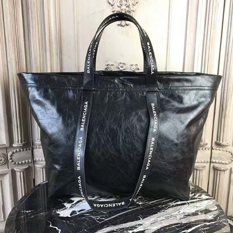 Balenciaga Women Large Lambskin Shopper Bag with Contrasted Logo Printed - image 4