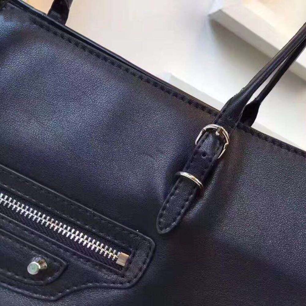 Balenciaga Women Papier B4 Zip Around Cross Body Horizontal Tote-Black - image 6
