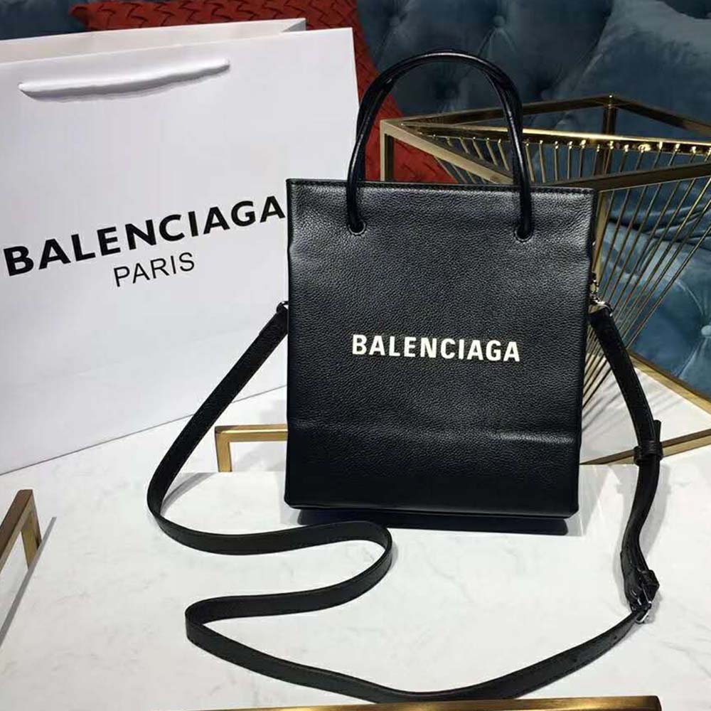 Close-up of silver hardware on Balenciaga Women Shooping Tote XXS Small Natural Grain Calfskin-Black