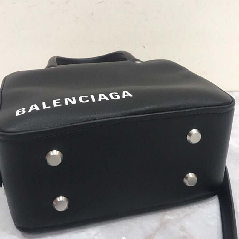Balenciaga Women Triangle Square XS Hand and Shoulder Bag Calfskin - image 4