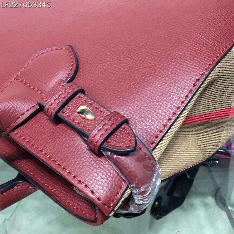 Burberry Small Banner Bag in Leather and House Check-Red - image 7