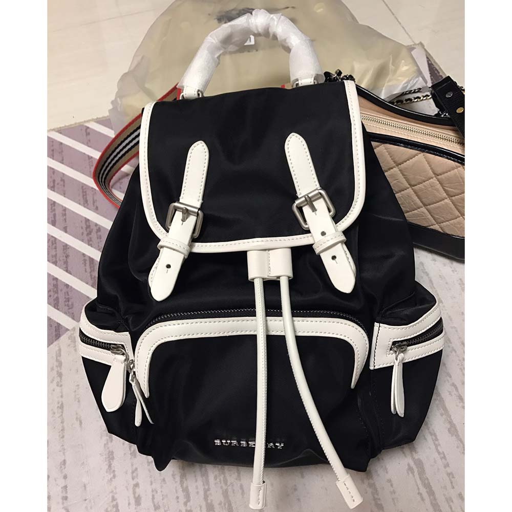 Burberry Unisex The Medium Rucksack in Technical Nylon and Leather - image 4