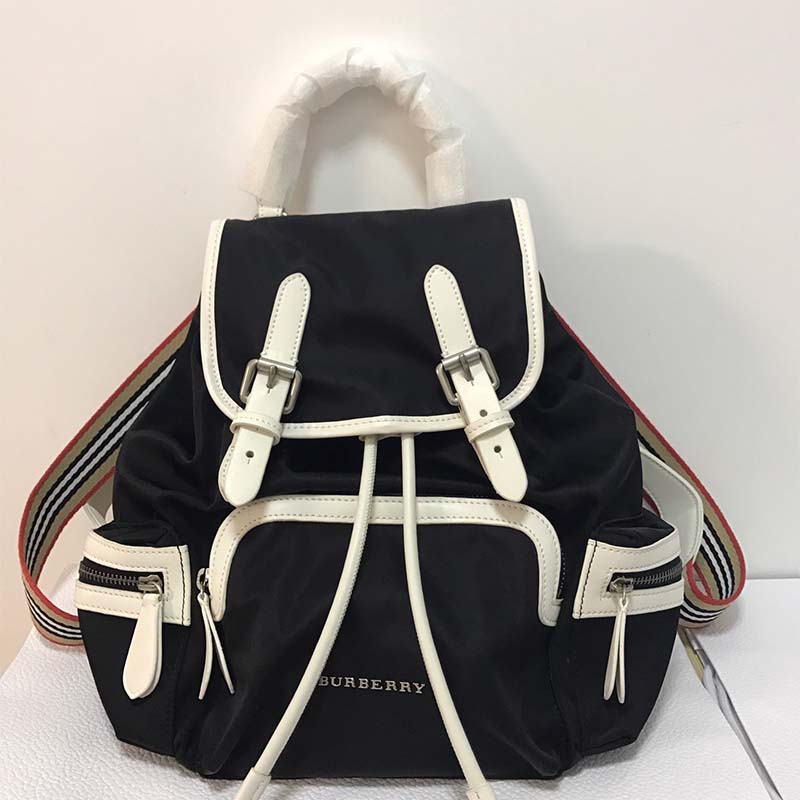 Burberry Unisex The Medium Rucksack in Technical Nylon and Leather - image 5