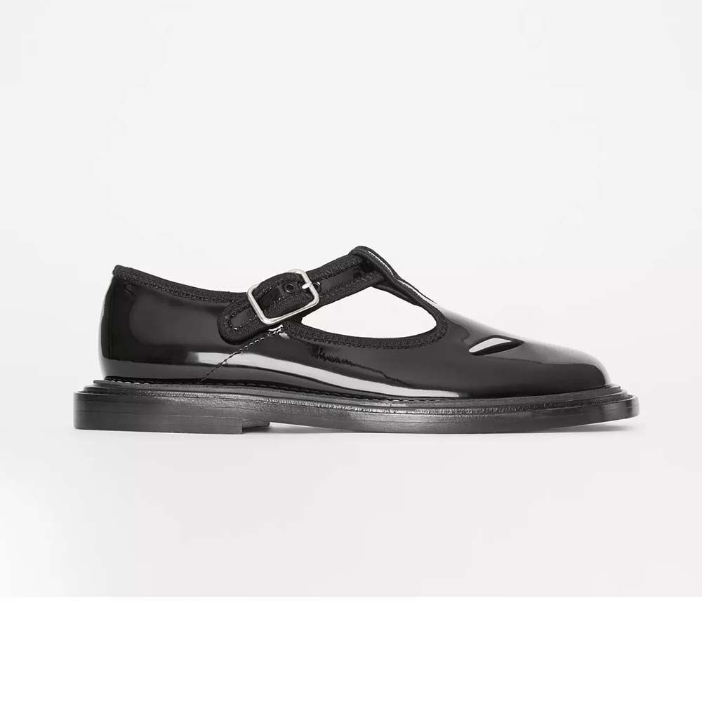 Side profile of Burberry Women T-Bar Shoes Upgraded High-Gloss Patent Leather-Black
