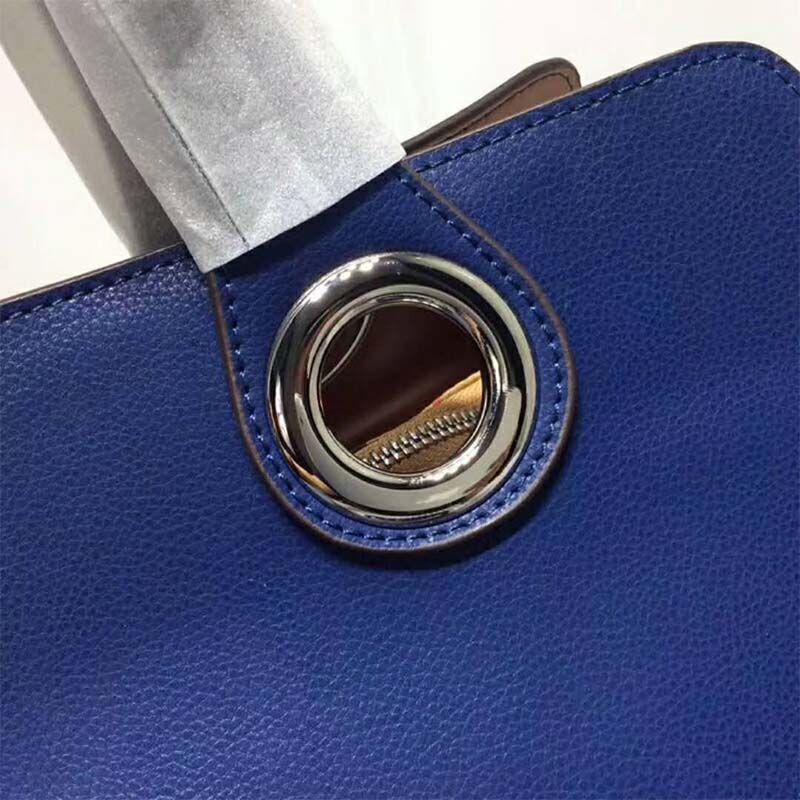 Burberry Women The Leather Crest Grommet Detail Tote-Blue - image 6