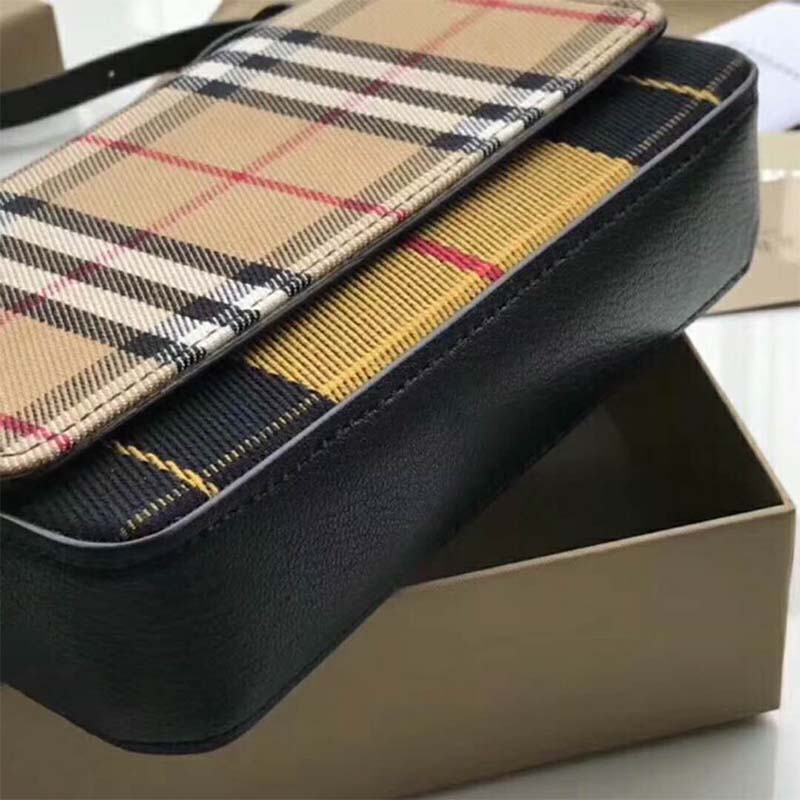 Burberry Women Vintage Check and Leather Wallet with Detachable Strap - image 6