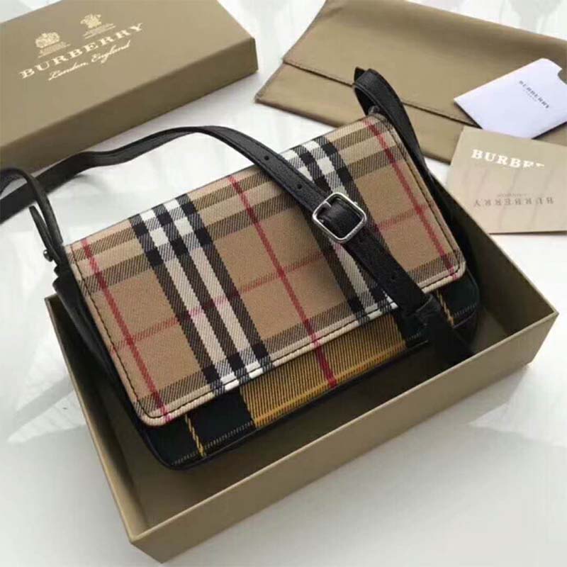 Burberry Women Vintage Check and Leather Wallet with Detachable Strap - image 4
