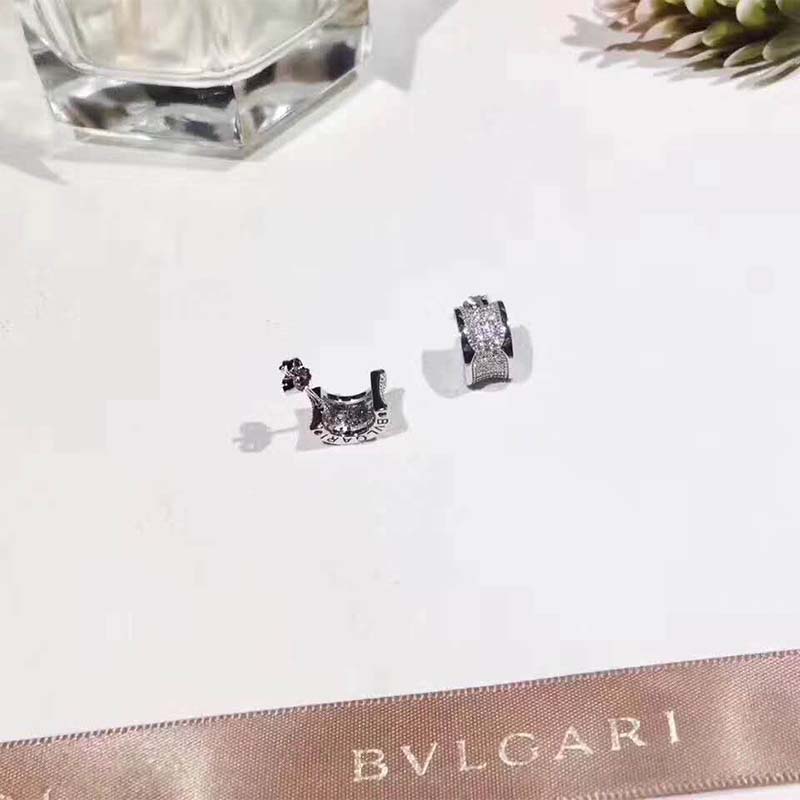 Bvlgari Women B.zero1 Earrings 18 KT Rose Gold Set Pave Diamonds-Silver - image 4