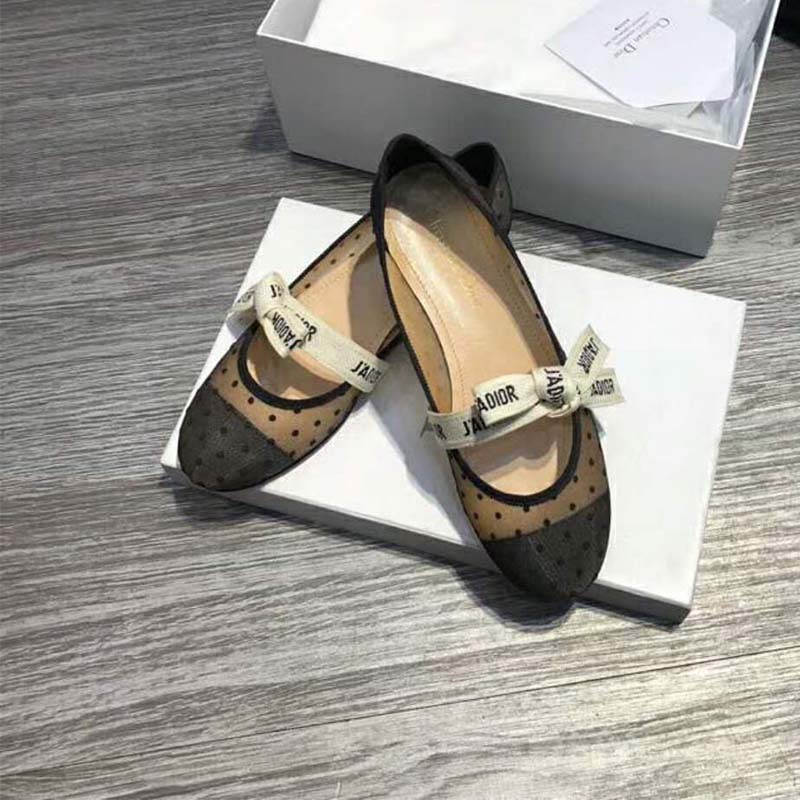 Top-down view showing silhouette of Dior Women Miss J’adior ballet pump