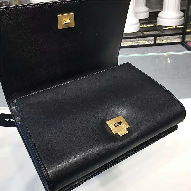 Side angle showing quilted nappa leather texture on D&G Women Medium Devotion Bag